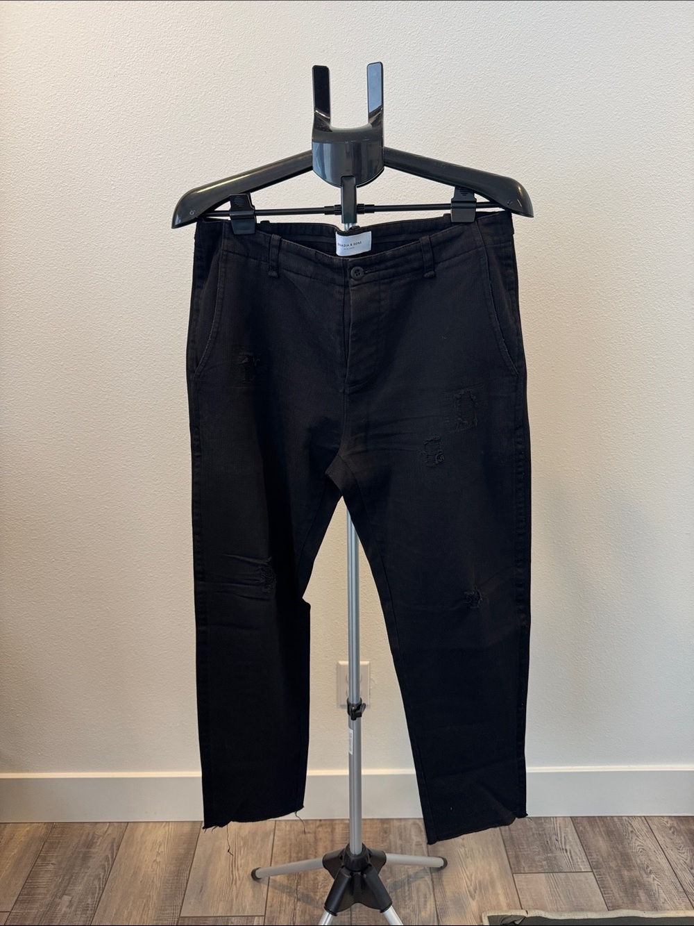 Ovadia Black Distressed Men’s Pants